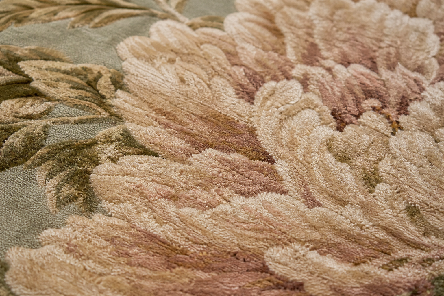 Bloom Garden Silk view 3