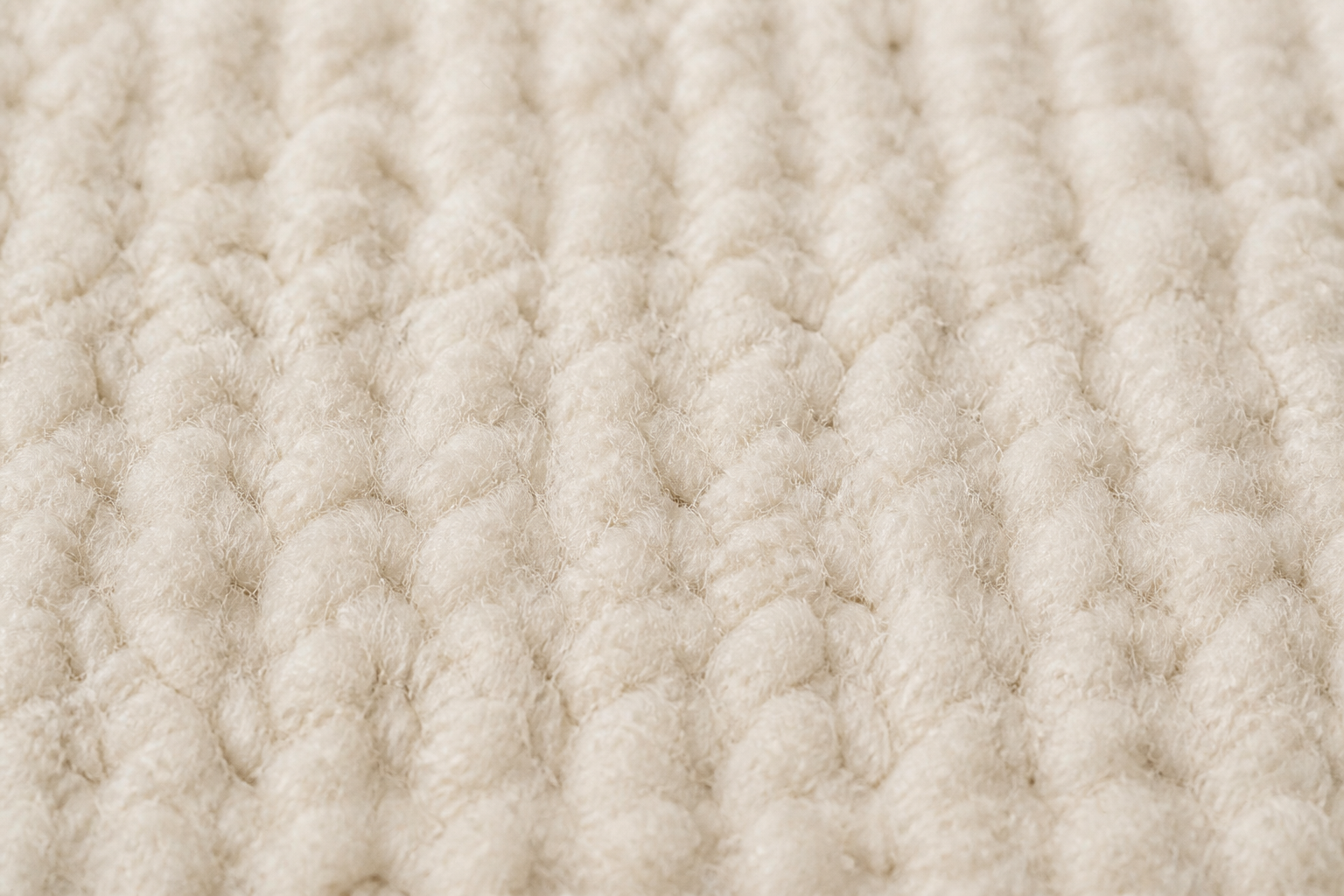 Ivory Quiet Carpet view 3