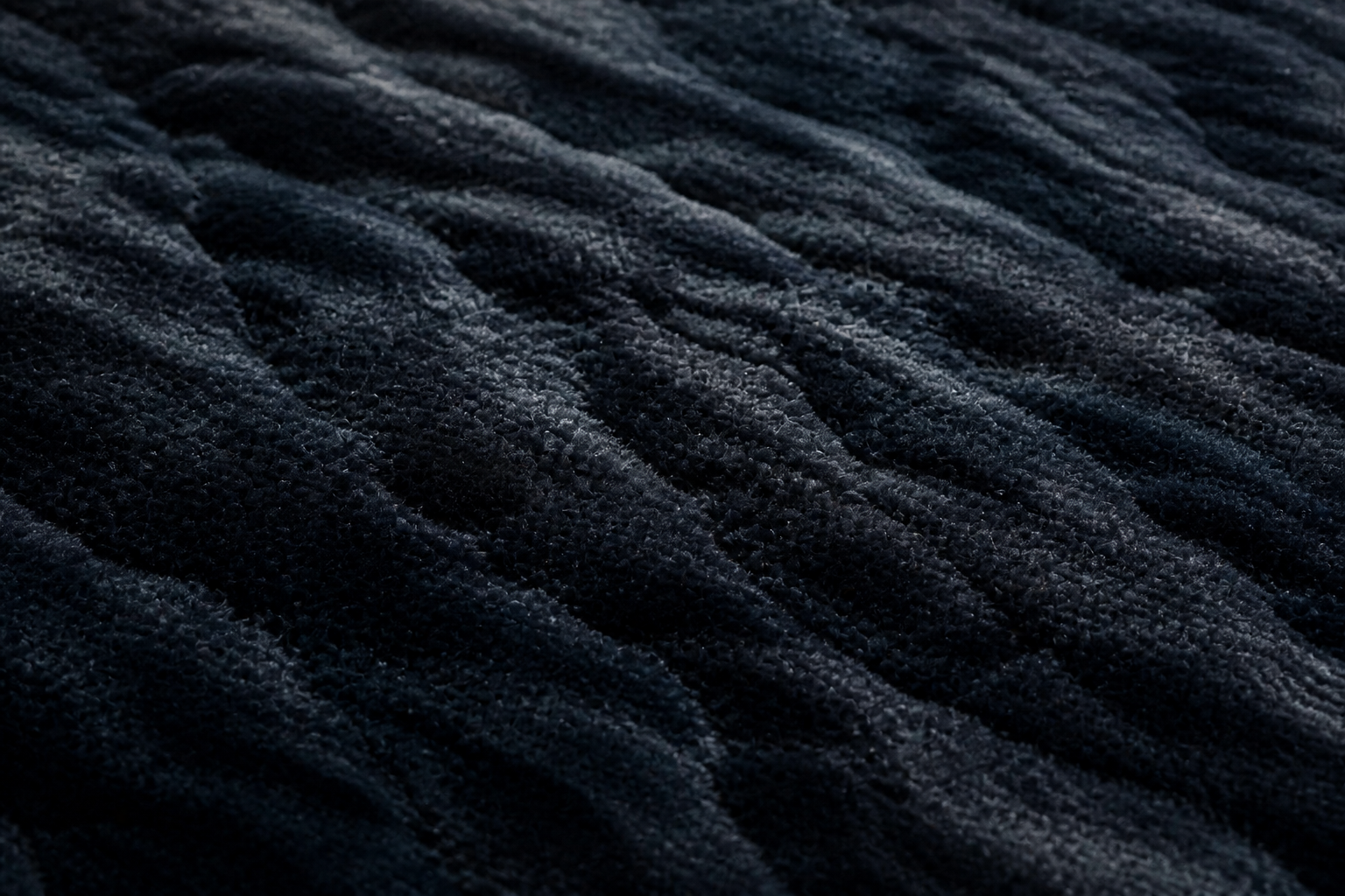 Nocturne Velvet Rug view 2